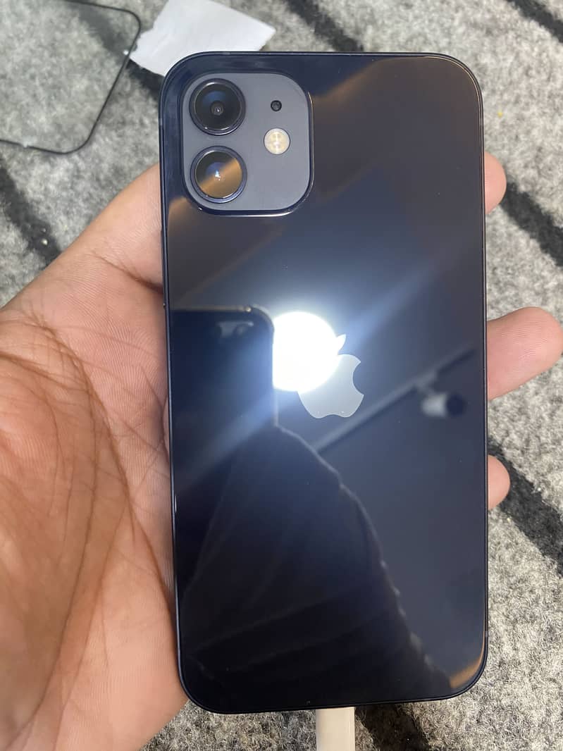 iPhone 12 JV 3