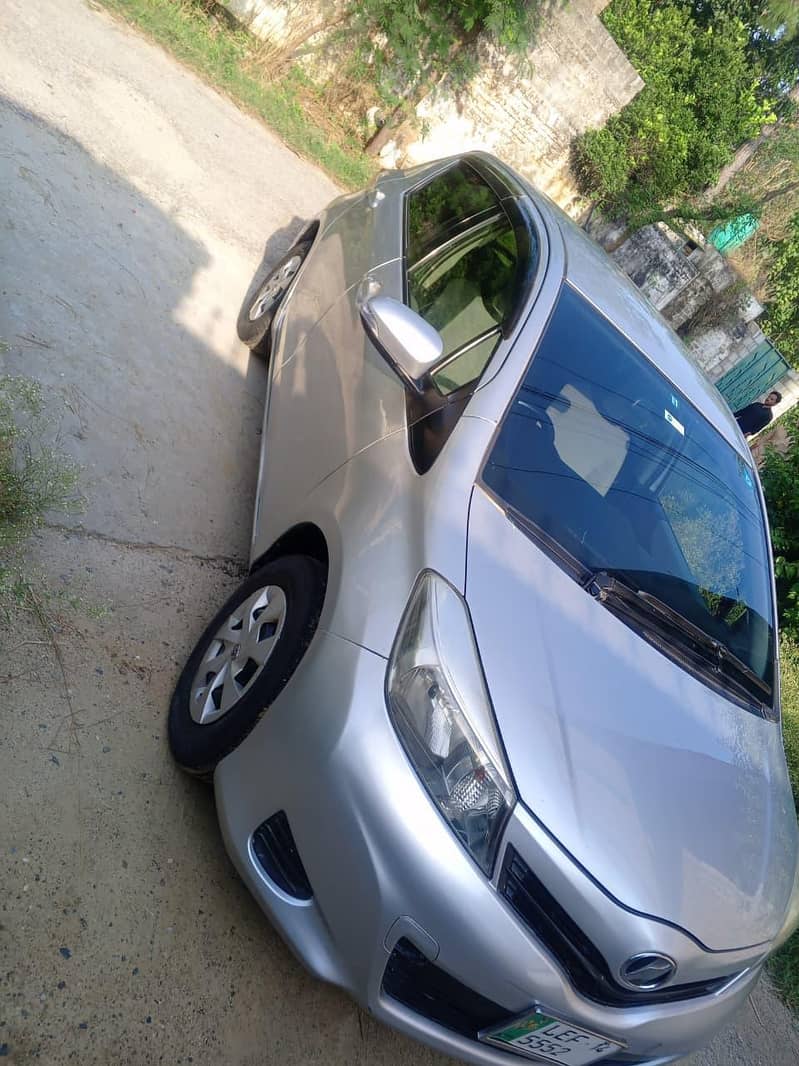 Toyota Vitz 2012 1