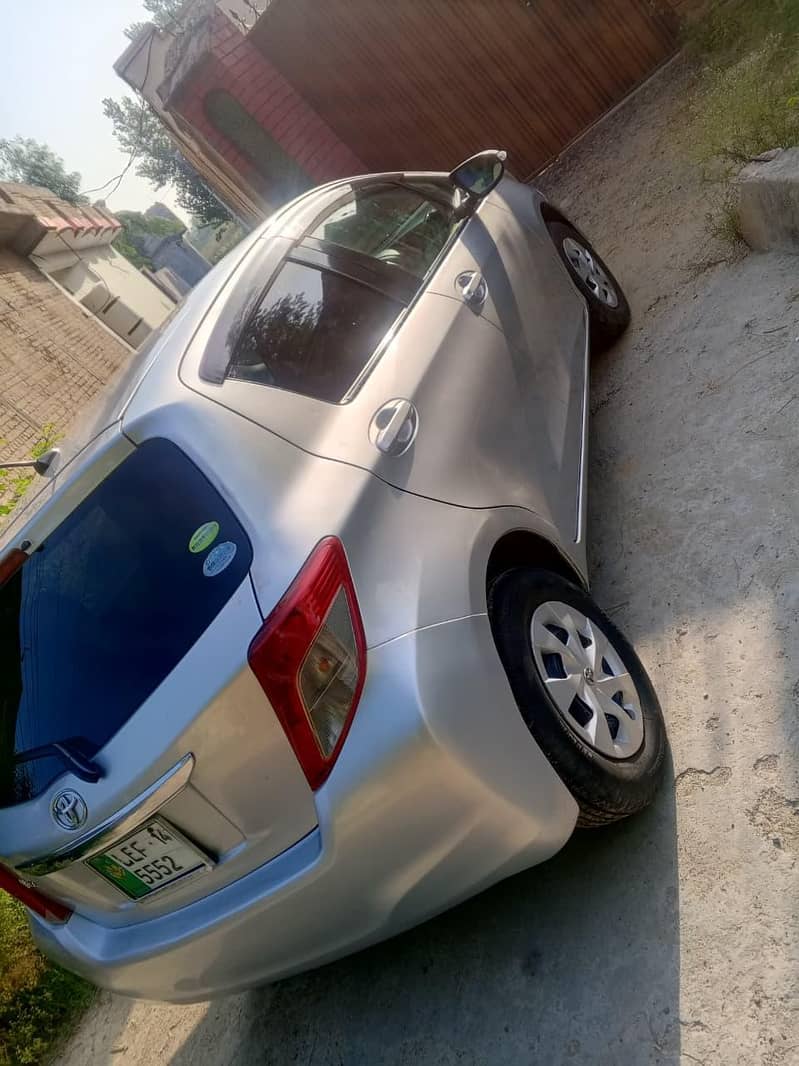 Toyota Vitz 2012 2
