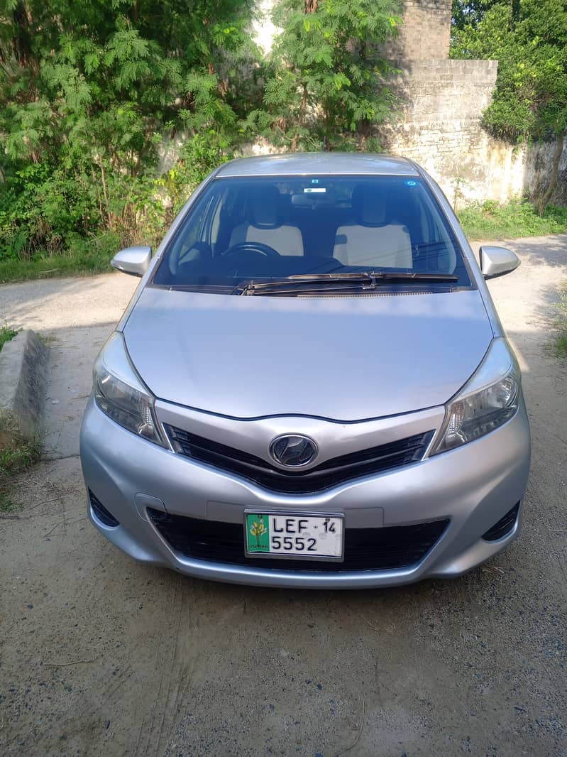 Toyota Vitz 2012 6