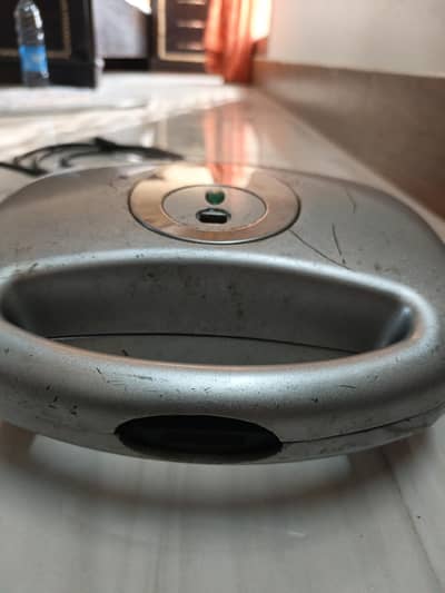 Sandwich Maker For Sell !