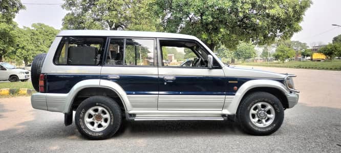 Mitsubishi Pajero 1993