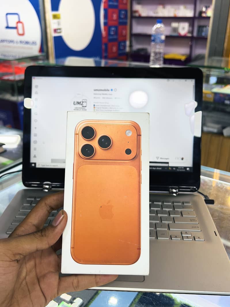 Apple iPhone 17 Pro 0