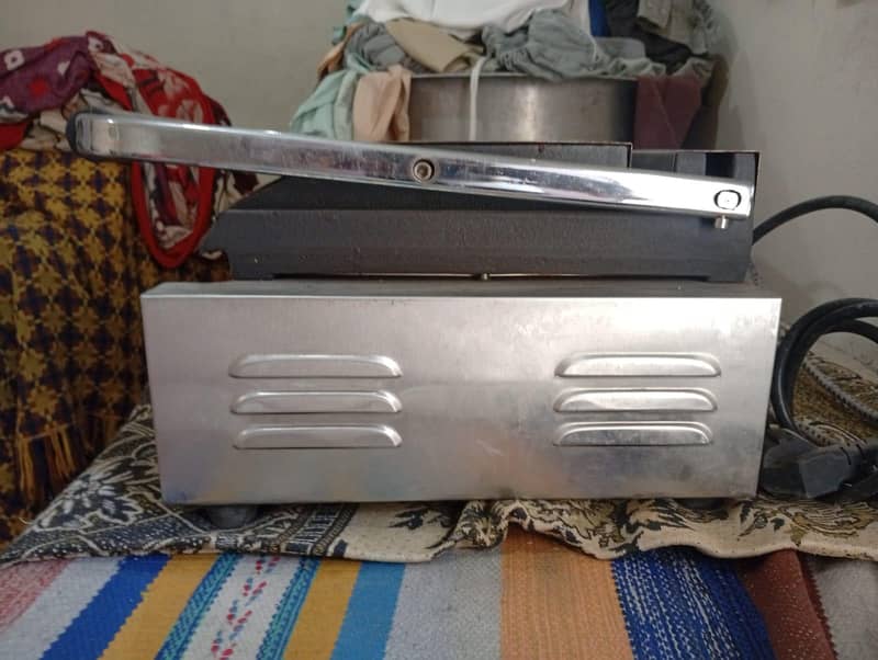 Sandwich Maker machine 4