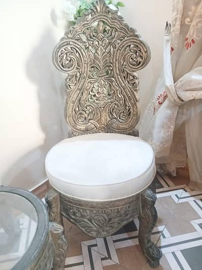 chinyoti table and chairs
