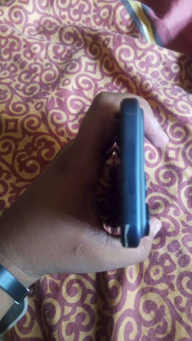 Apple iPhone 17 Pro Max 2