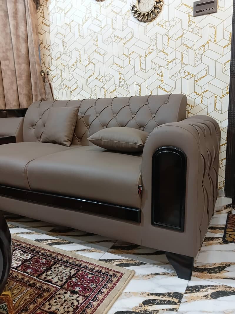 sofa and center set 1