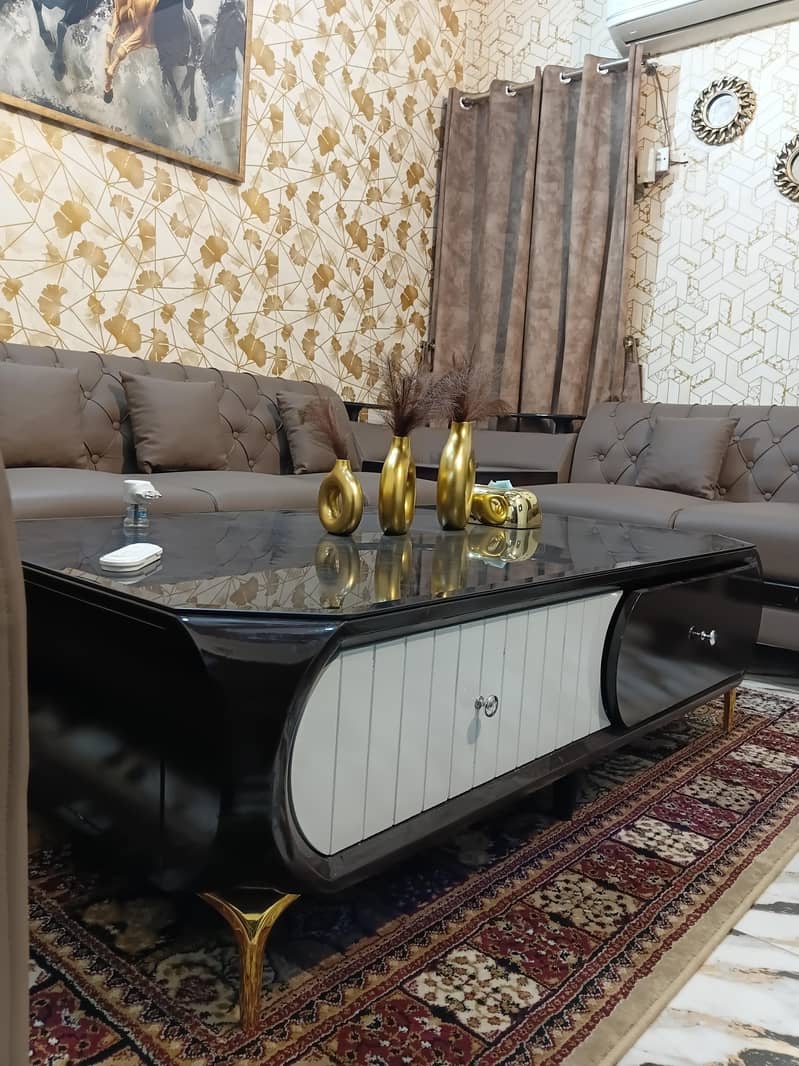 sofa and center set 2