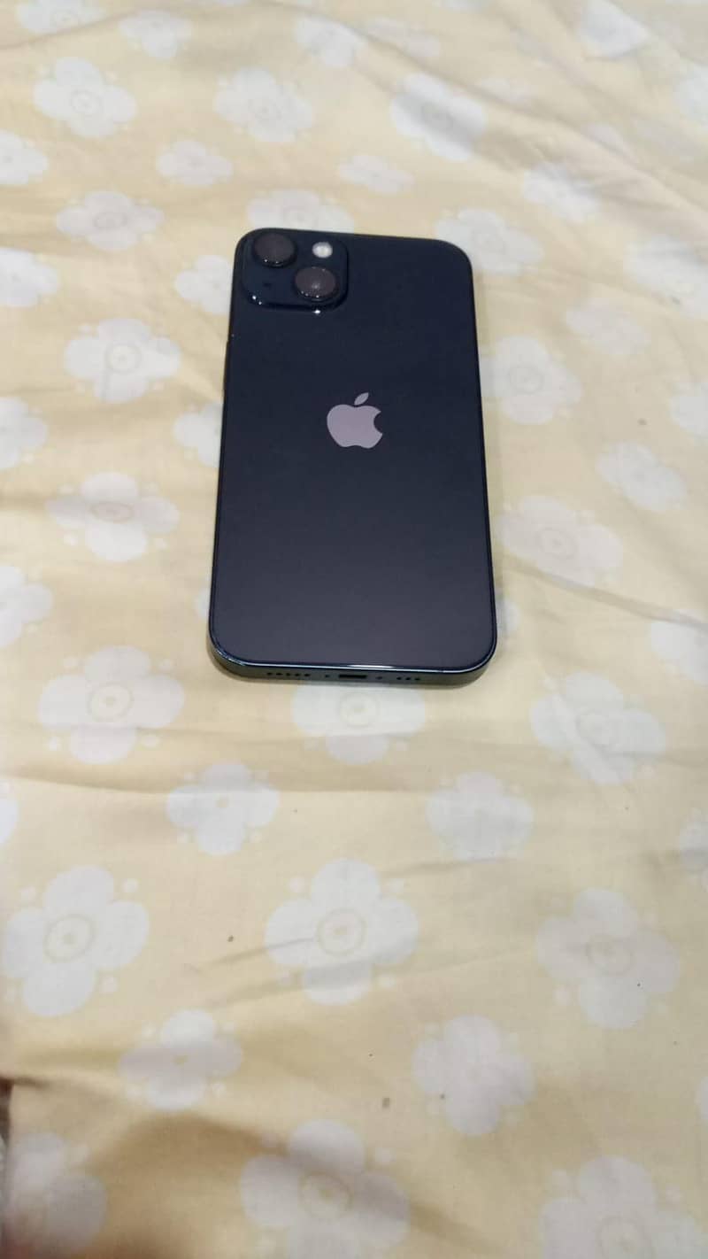 Apple iPhone 13 1