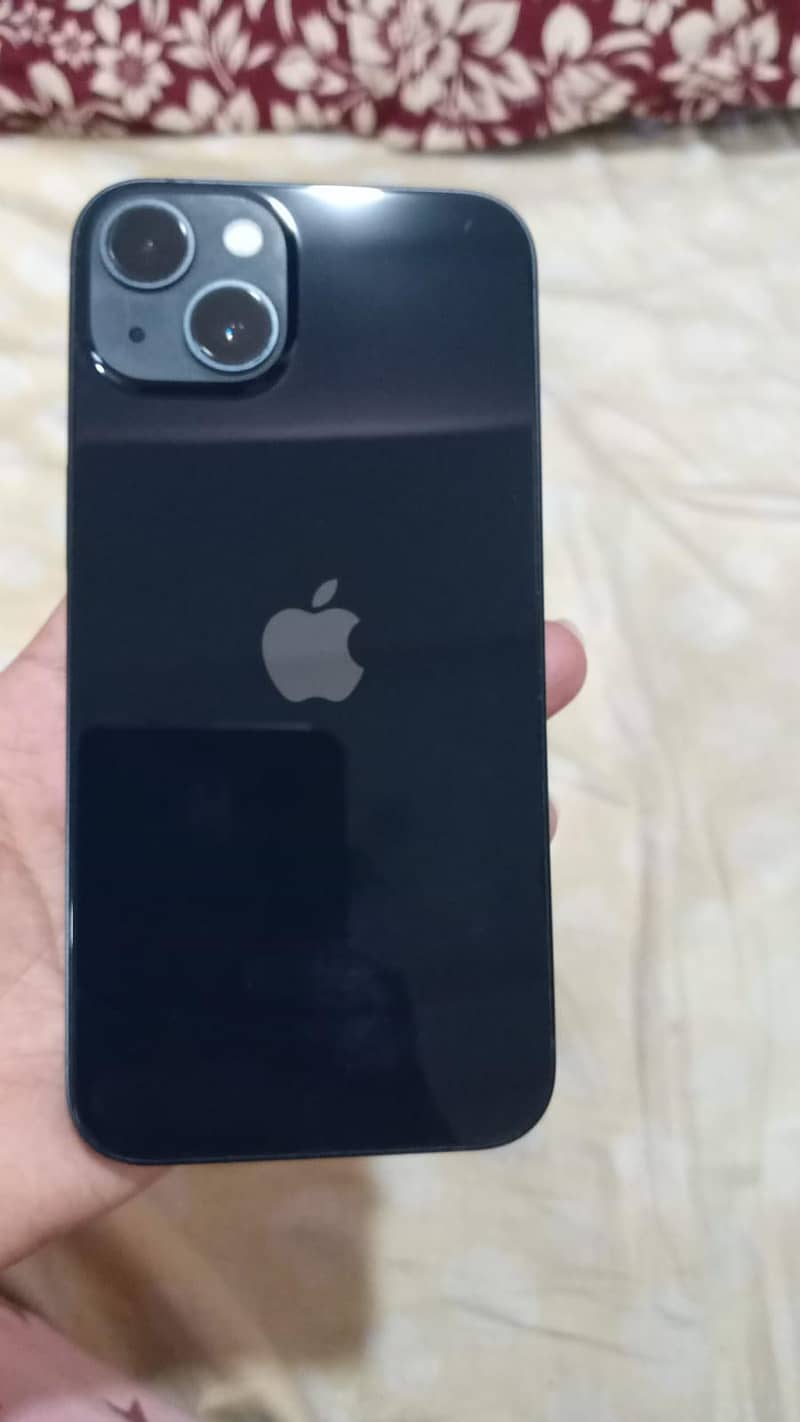 Apple iPhone 13 2