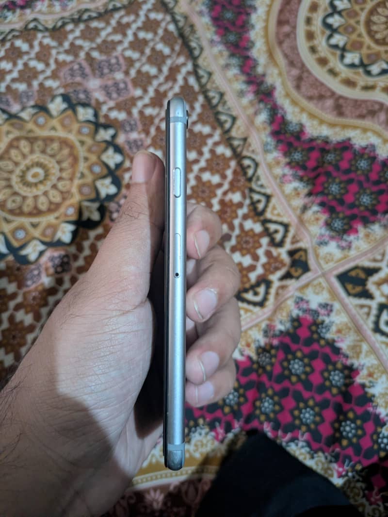 Apple iPhone 6 3