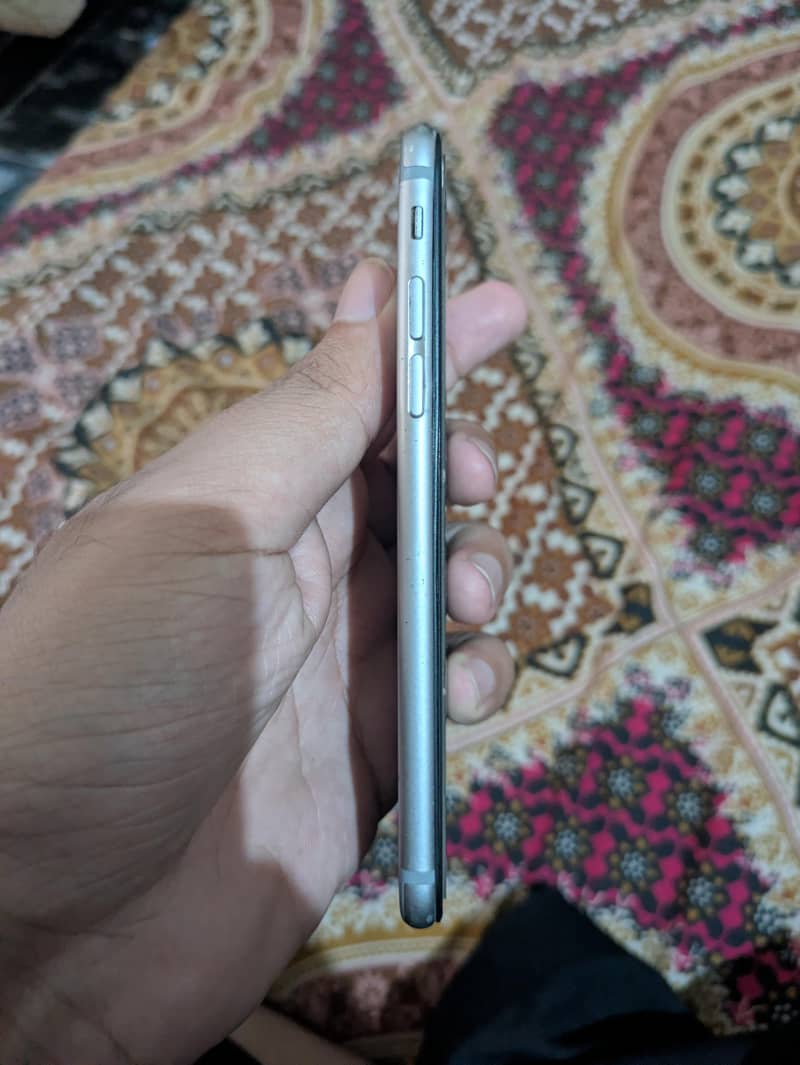Apple iPhone 6 4