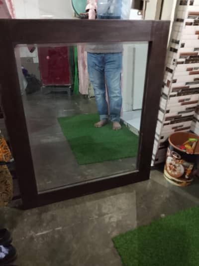 Glass with wooden border as best