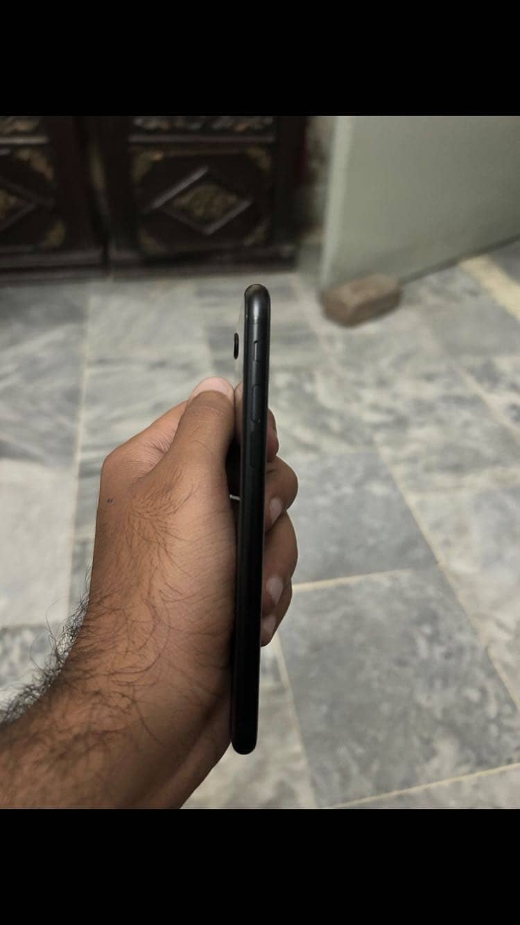 Apple iPhone SE 1