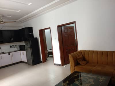 FURNISHED 2 BED LOWER PORTION FOR RENT