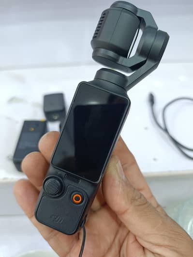 DJI osmo pocket 3 creator combo