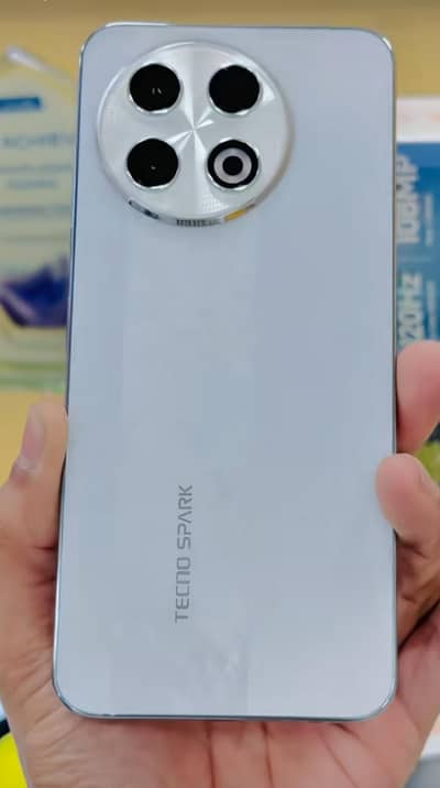 Tecno SPARK 30 Pro