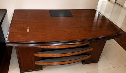 Premium Wooden Office Table / Executive Office Desk for Sale