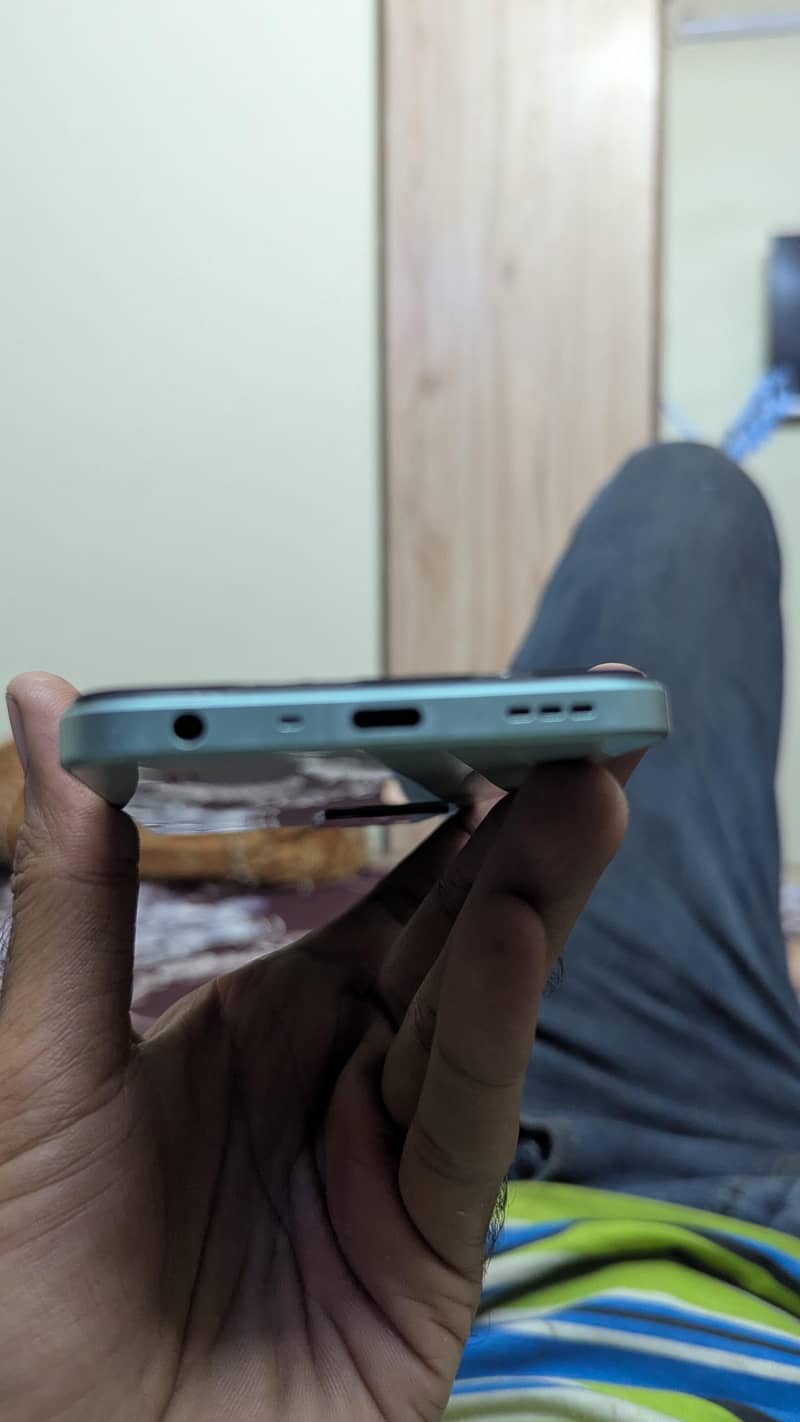 OPPO A57 4