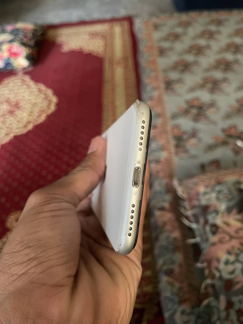 Apple iPhone SE 1