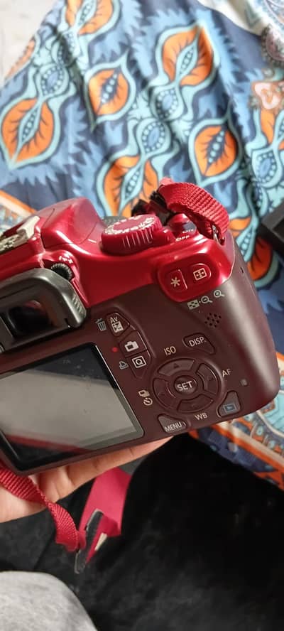 Canon EOS rebel t3 1100d