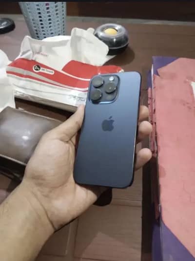 Apple iPhone 15 Pro