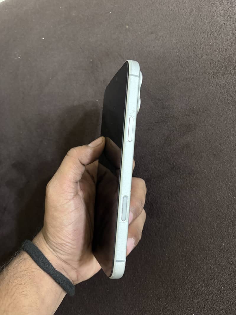 Apple iPhone 17 Pro Max 1