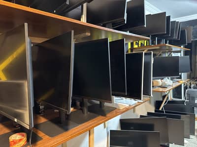 32 inch 4k borderless lenovo and samsung