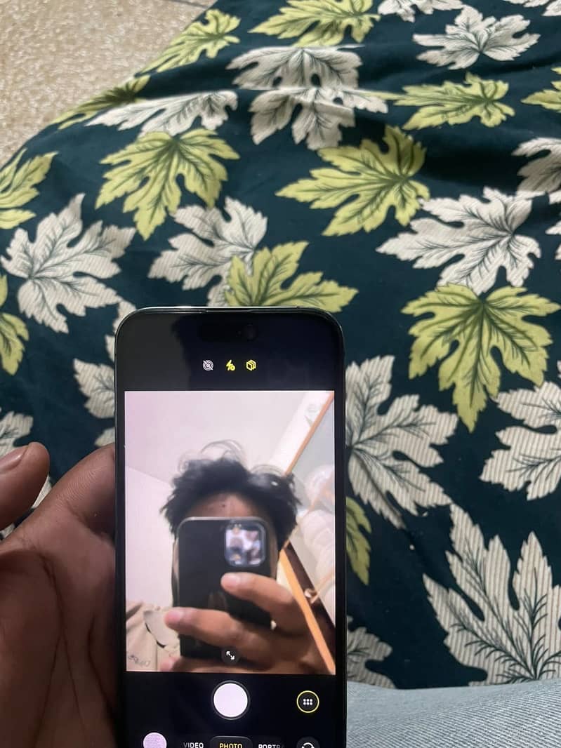 Apple iPhone 14 Pro Max 3