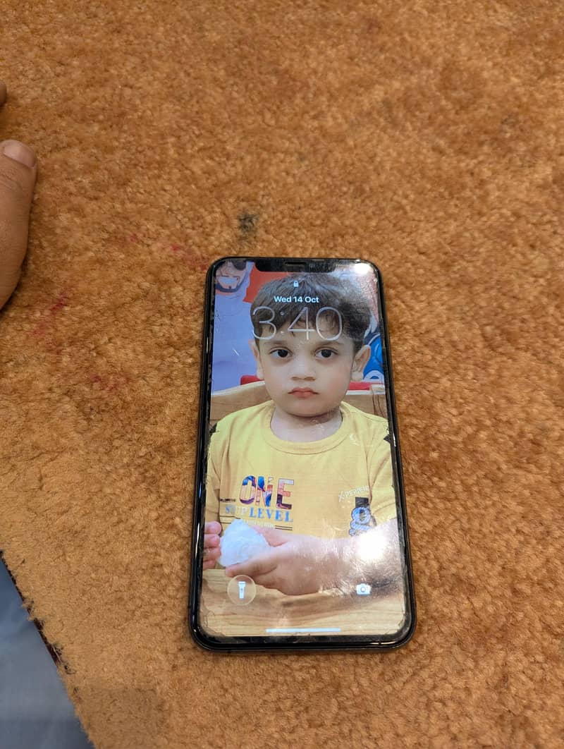 Apple iPhone 11 Pro Max 1