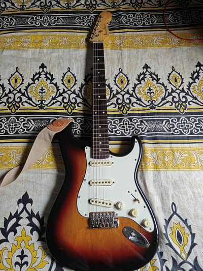 Electric guitar for sale (Used) need to sell urgently