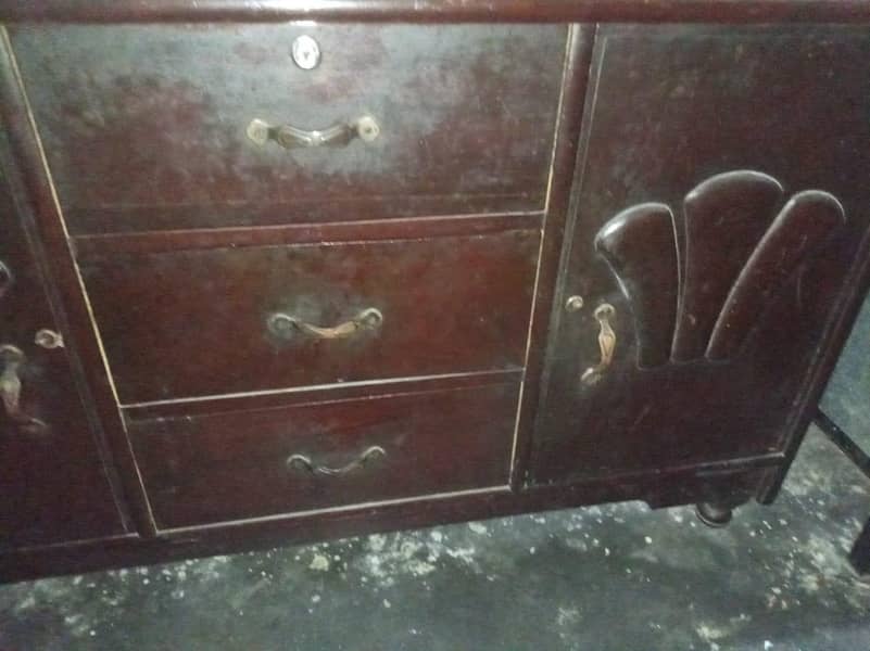 dressing table 2