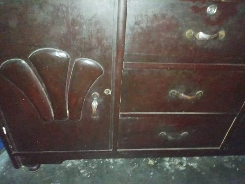 dressing table 3