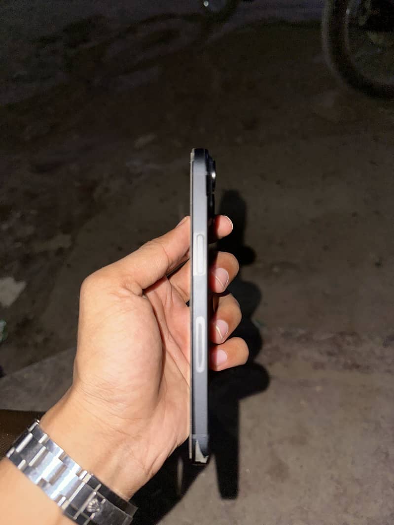 Apple iPhone 15 1