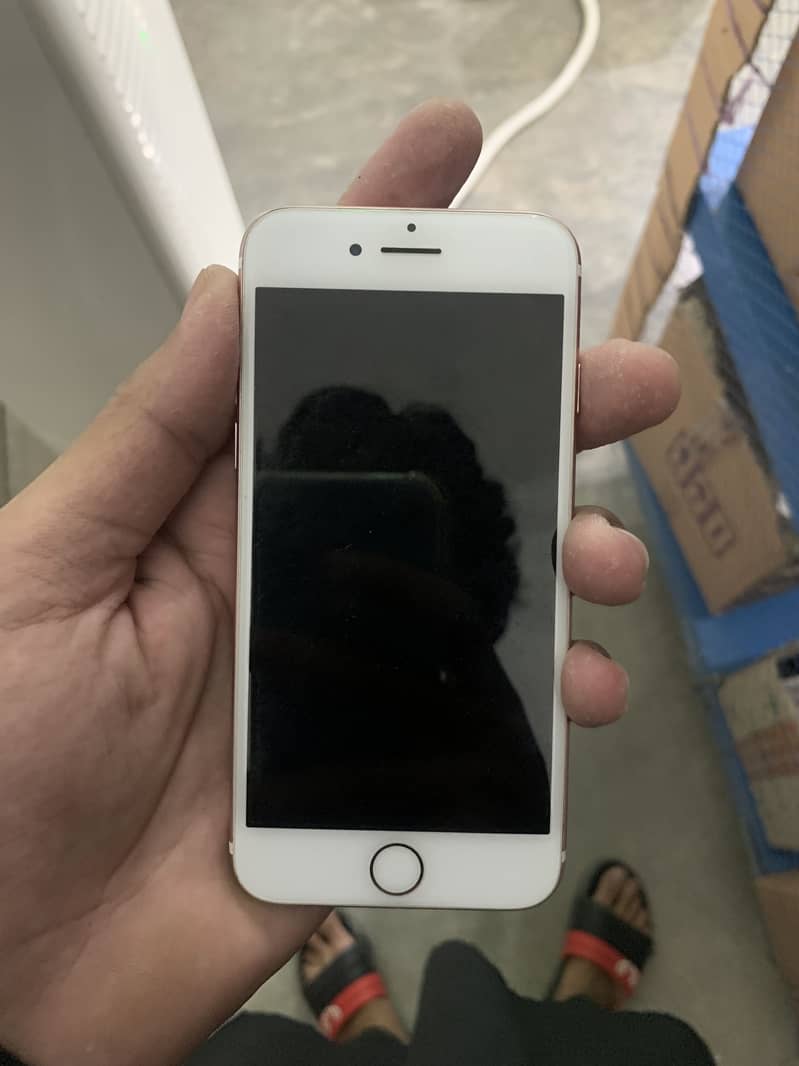 Apple iPhone 7 4