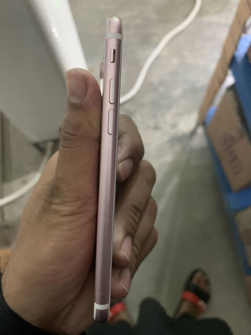 Apple iPhone 7 5