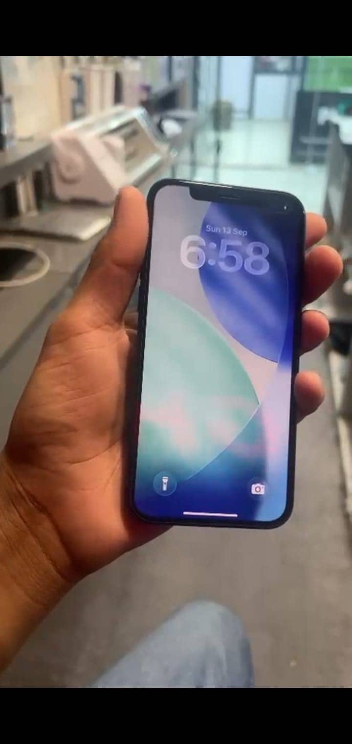 Apple iPhone 12 1