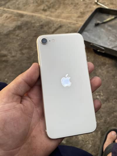 Apple iPhone SE 3
