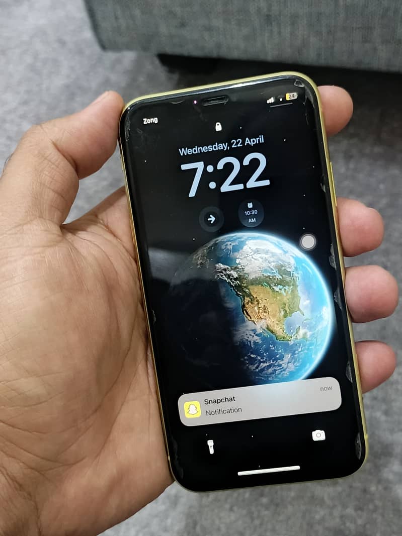 Apple iPhone 11 0