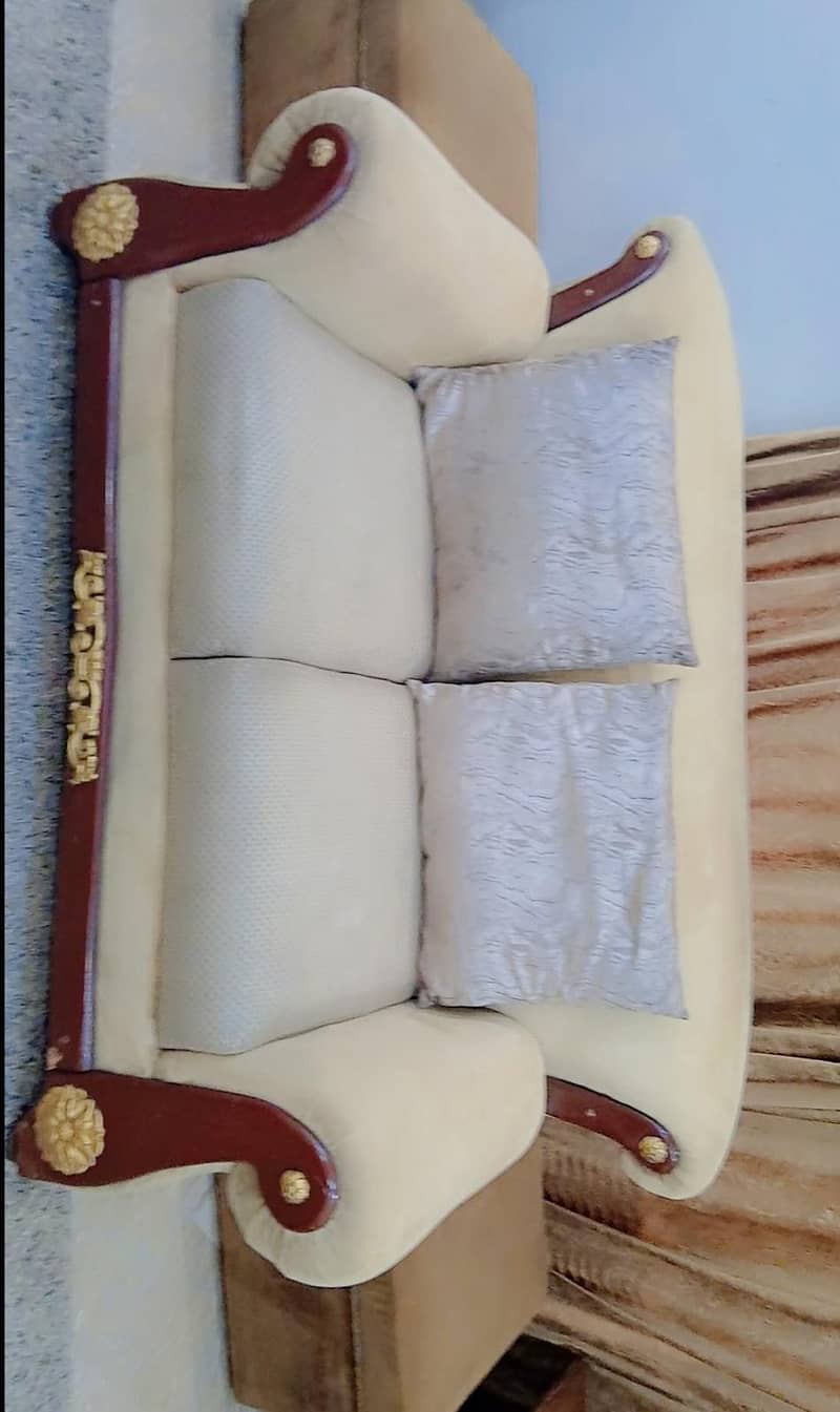 3,3,2,2 sofa set 1