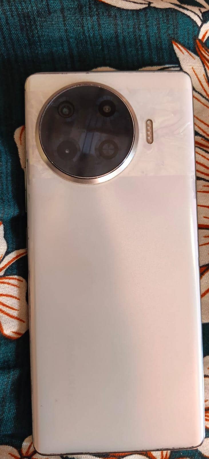 Tecno Spark 20 Pro Plus 5