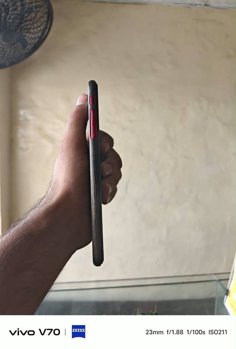 Apple iPhone 7 Plus 3
