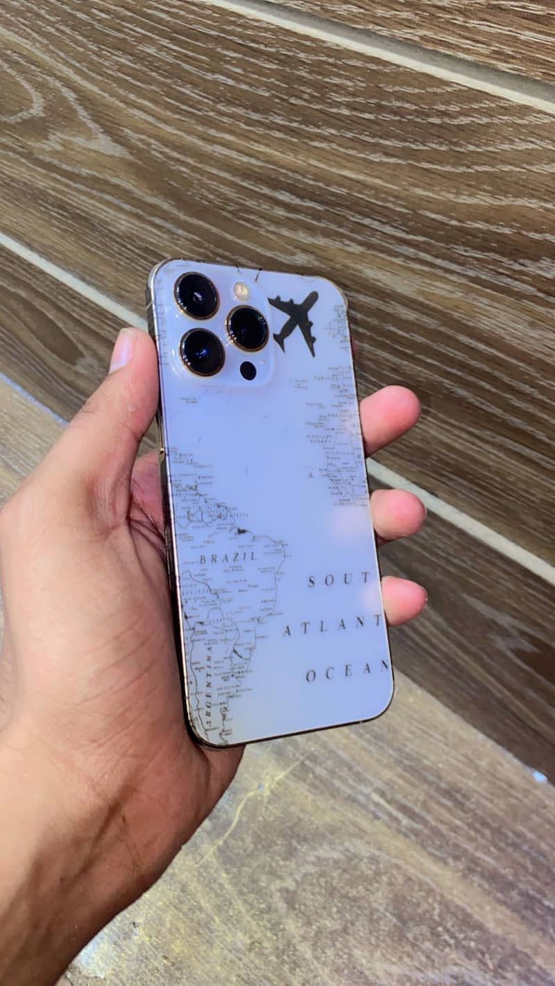 Apple iPhone 13 Pro 3