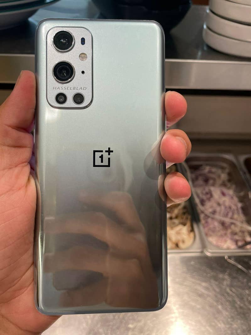 One Plus 9 Pro 0