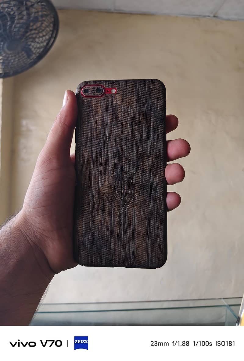 Apple iPhone 7 Plus 3