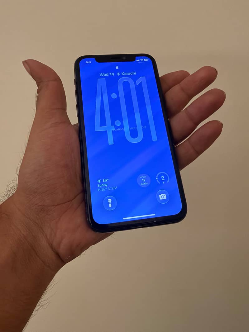 Apple iPhone 11 Pro 1