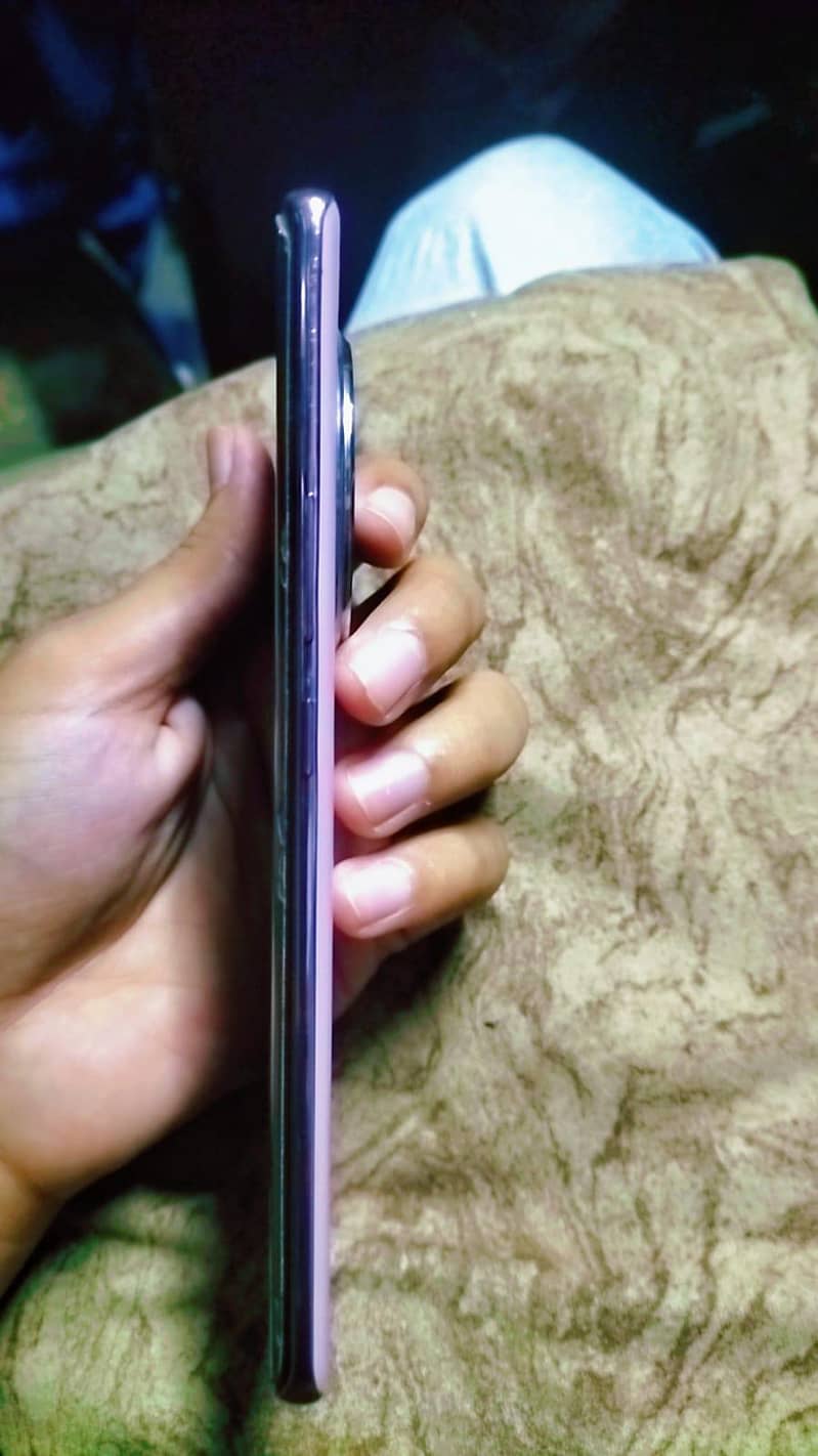 Infinix Zero 40 4