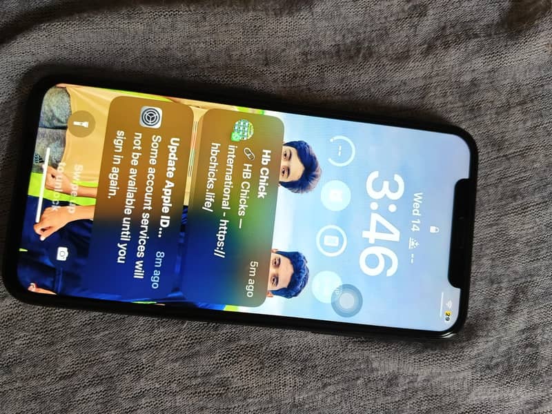 Apple iPhone X 6