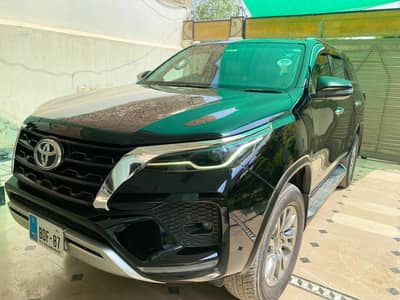 Toyota Fortuner 2021