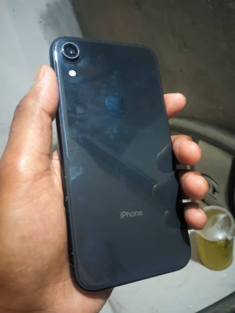 Apple iPhone XR 2